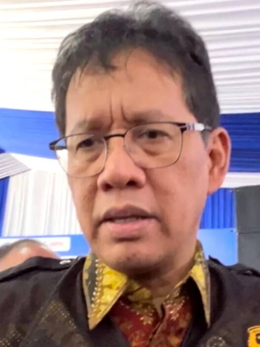Menkeu Larang Baju Ilegal untuk Bantuan Bencana