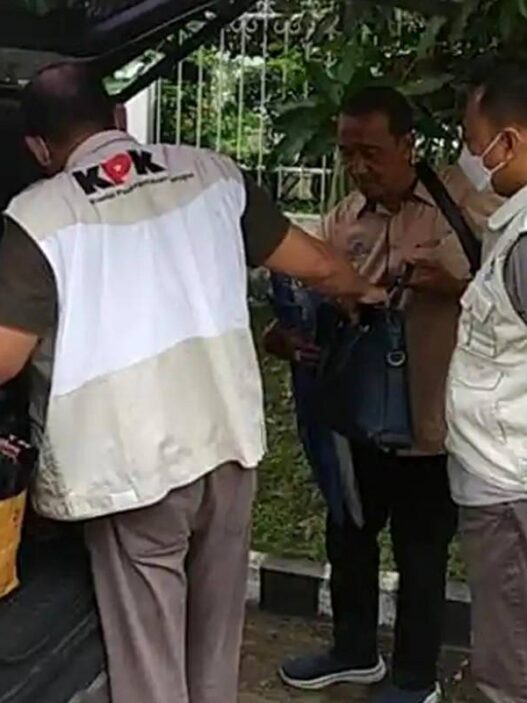 Museum Reog Digeledah, Senjata Api Ditemukan