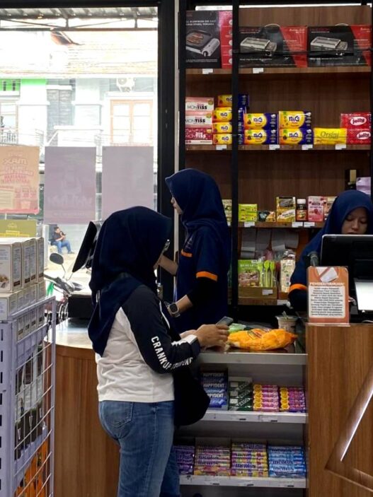 One stop shopping Konsumsi Tahun Baru