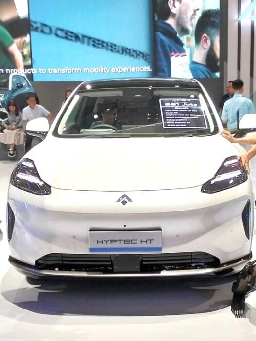 Penjualan Mobil Listrik Naik 18,27 Persen