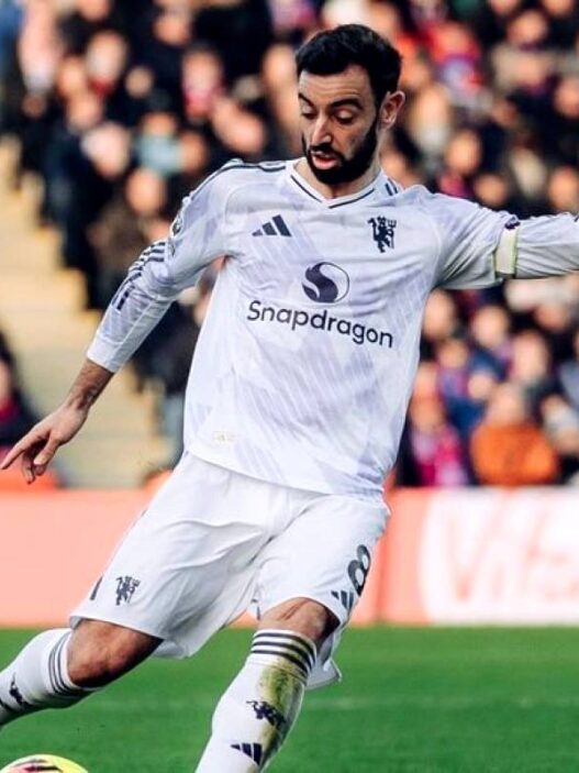 Puncaki Daftar Assist Premier League