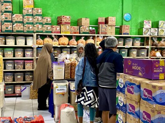 Salsa Sediakan Snack dan Sembako