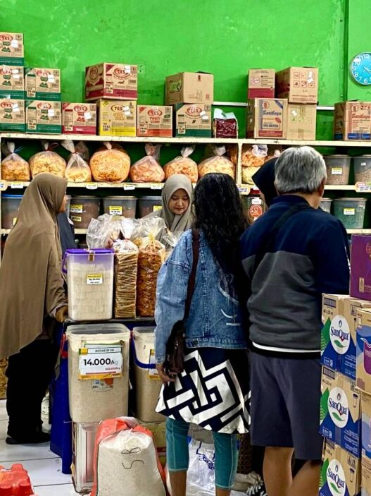 Salsa Sediakan Snack dan Sembako