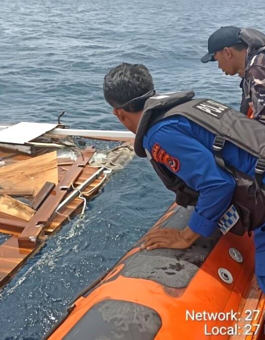 SAR Temukan Serpihan KM Putri Sakinah