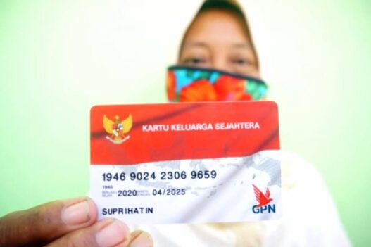 Sudah punya KKS tapi saldo bansos sembako belum masuk Cek status dan laporkan secara resmi agar hak bantuan sosial Anda tetap tersalurkan tepat waktu.