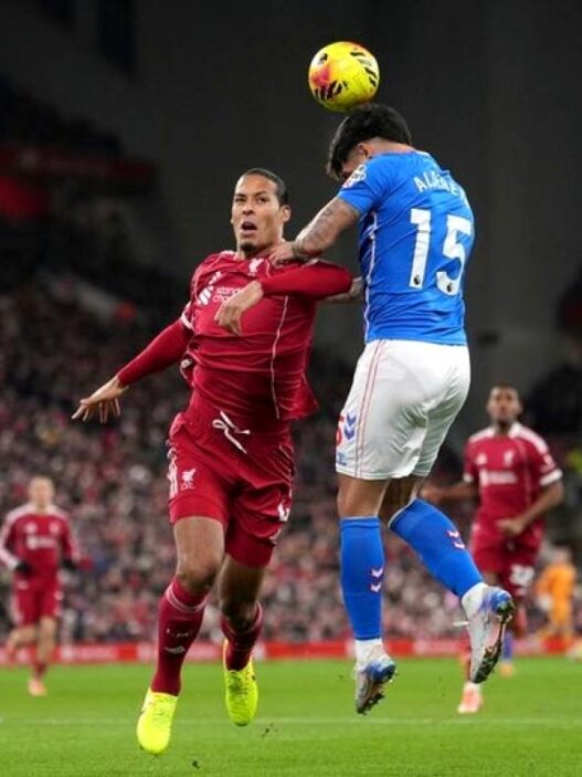 The Reds Diselamatkan Gol Bunuh Diri