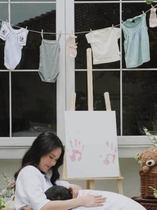 Umumkan Jenis Kelamin Anak Pertama