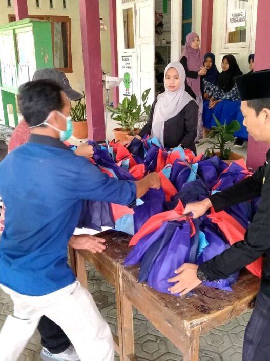 Viral, MBG di Baseh Tak Lengkap