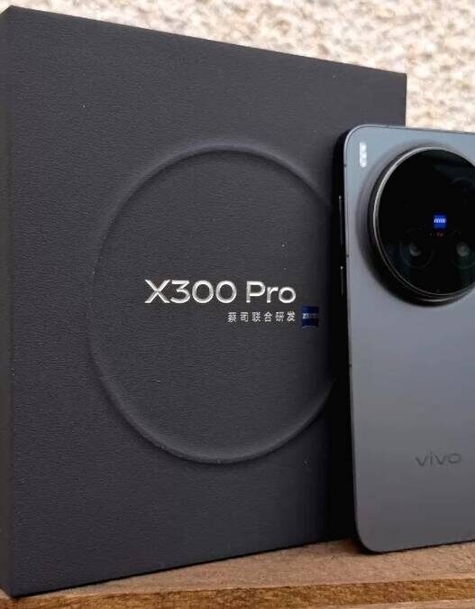 X300