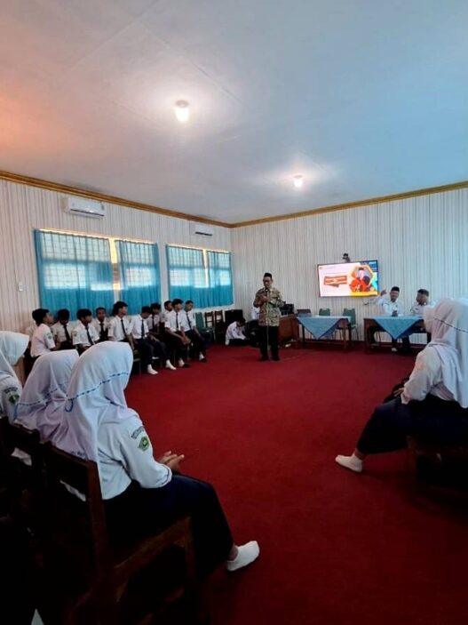 460 Pasangan Menikah Dini