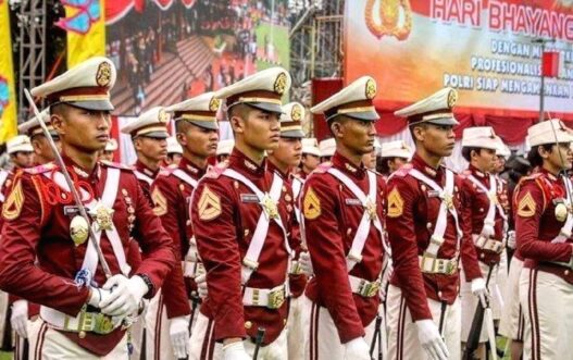 Akpol menjadi salah satu sekolah kedinasan bergengsi, dengan peluang karier yang jelas setelah lulus