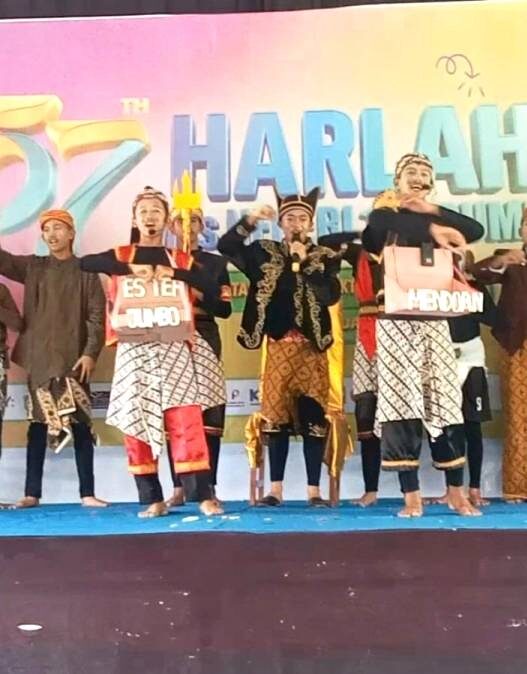 Antusias, Siswa Meriahkan Harlah MTsN
