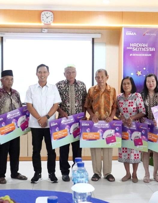 Bank Jateng Cabang Cilacap Serahkan Hadiah Undian Tabungan Bima