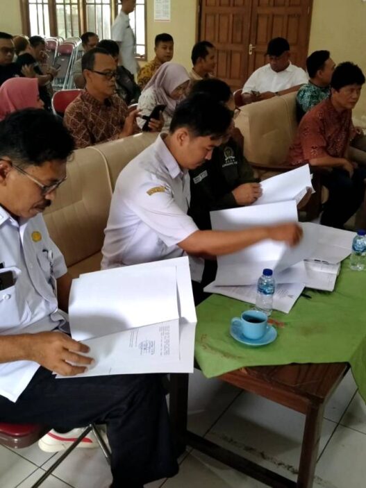 Bupati Banyumas Cabut PTDH 9 Perangkat Desa