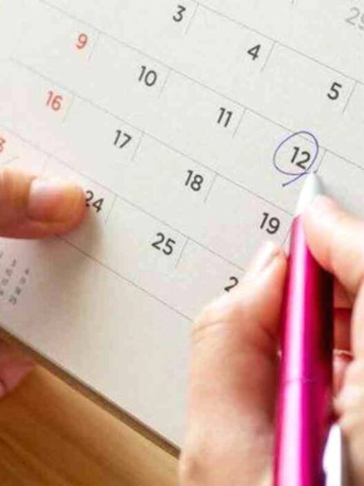 Berdasarkan keputusan resmi pemerintah, Hari Raya Idul Fitri 1447 Hijriah diperkirakan jatuh pada Sabtu, 21 Maret 2026 dan Minggu, 22 Maret 2026.