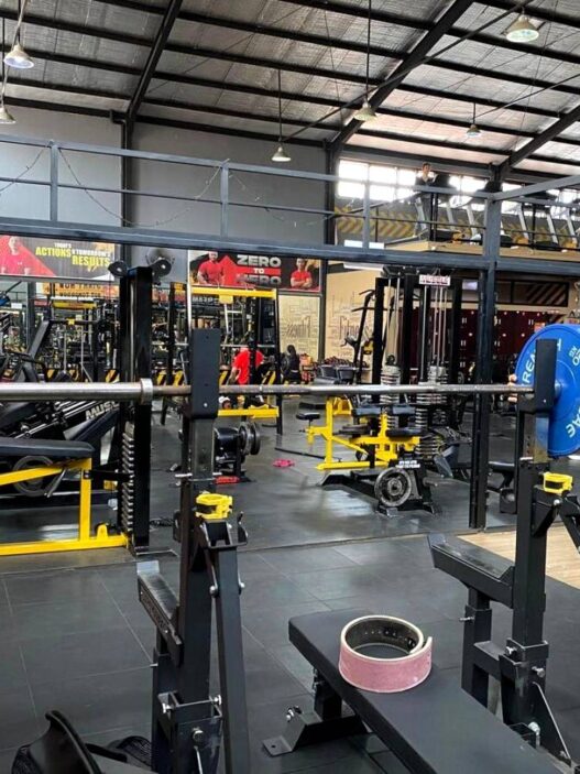 Fasilitas Gym Lengkap dan Kelas Gratis