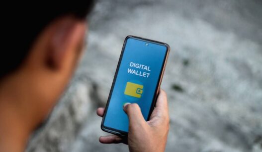 GenZ Lebih Pilih Dompet Digital, Bank Konvensional Mulai Tergeser