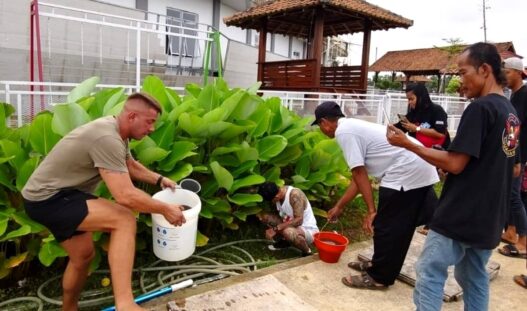 Imun Tanaman Rusia Diuji di Desa Purwasaba