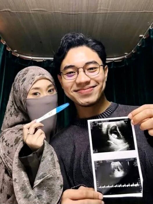 Istri Fiki Naki Hamil