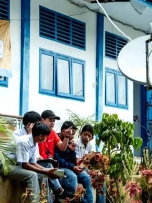 Layanan internet sekolah 3t