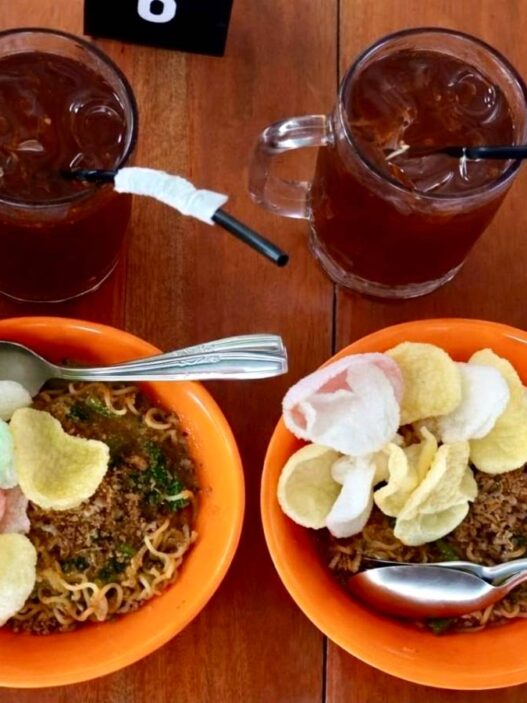 Mie Bangladesh Menu Spesial di Warkop Abang