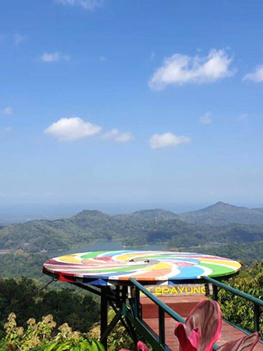 Pesona Alam di Bukit Wisata Pule Payung Yogyakarta