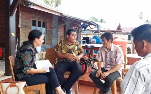 Petugas pajak datang rumah