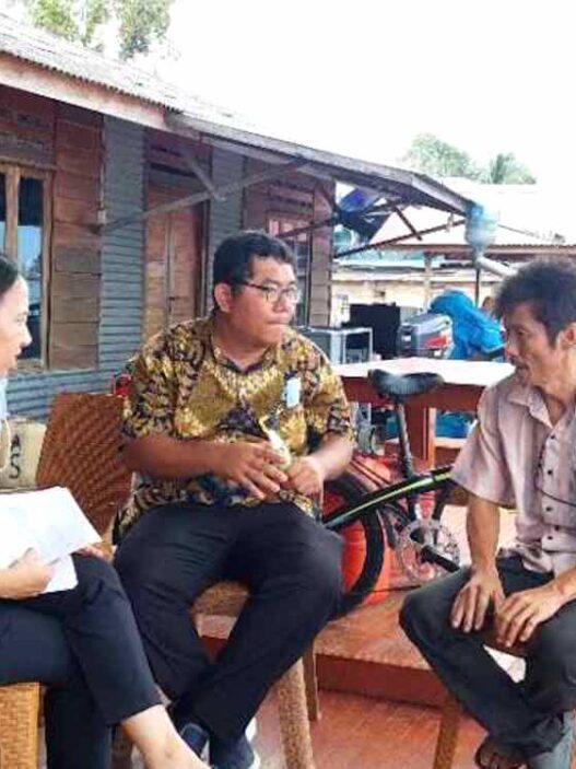 Petugas pajak datang rumah