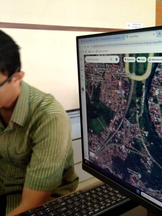 Progres Pembangunan Jalan Bung Hatta Stagnan