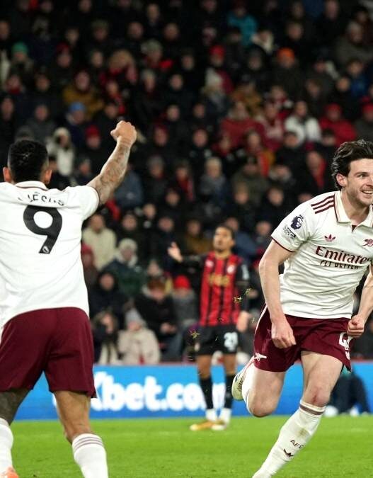 Rice Bawa Arsenal ke Puncak Klasemen