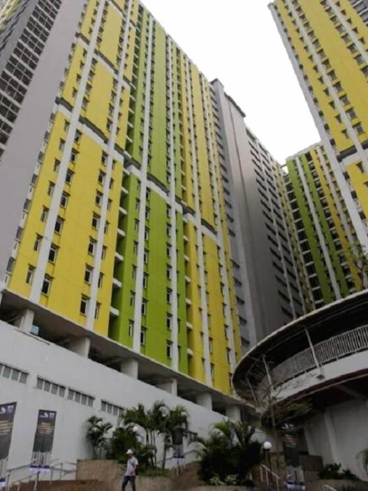Rusunawa menjadi solusi hunian murah bagi masyarakat berpenghasilan rendah.