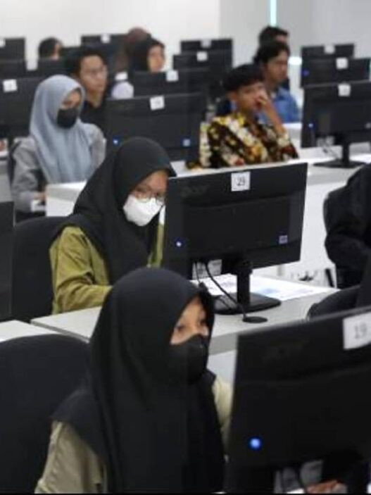 Saat registrasi akun SNPMB 2026, banyak calon mahasiswa mengalami kendala, salah satunya tidak ditemukannya data diri di sistem SNPMB