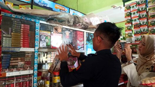 Satpol PP Amankan 3.200 Batang Rokok Ilegal
