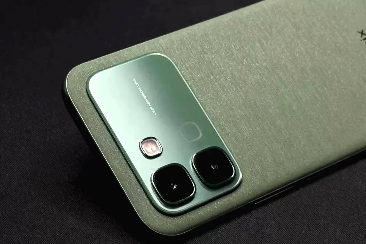 Spesifikasi infinix note edge