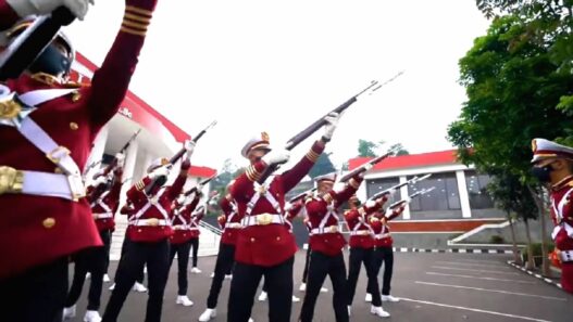 STIN menjadi salah satu sekolah kedinasan yang memiliki persyaratan relatif mudah daripada yang lain.