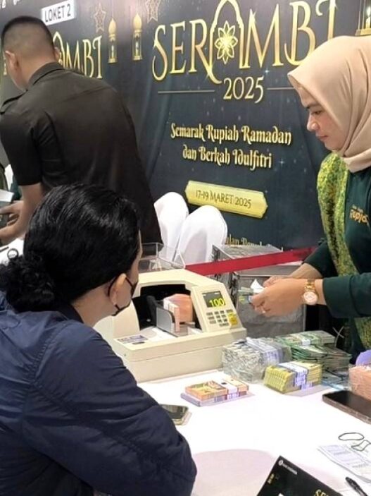 BI Tingkatkan Penukaran Uang hingga 15 Persen