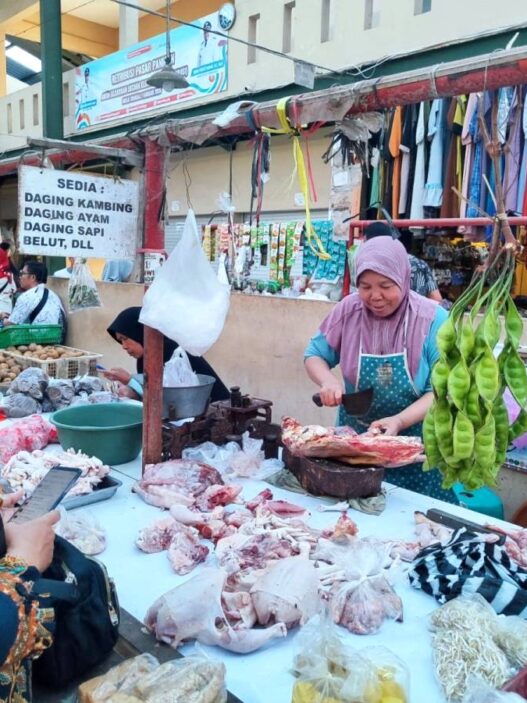 Daging Sapi Tembus Rp150 Ribu per Kilo