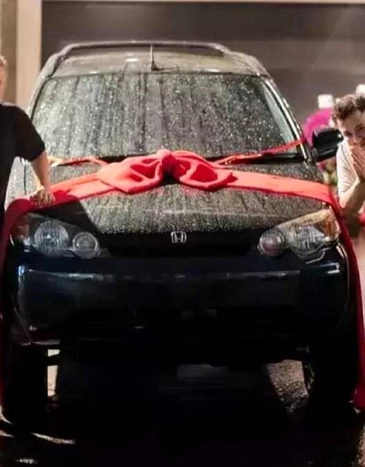 Dapat Hadiah Mobil Lama