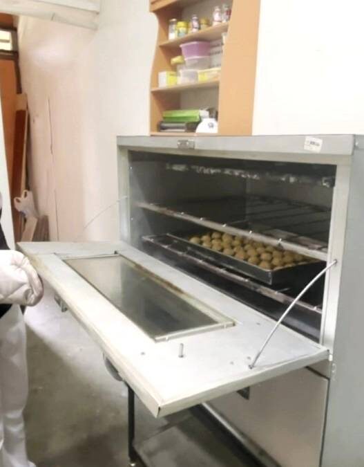 Dari Dapur Sederhana Tembus Tiga Kota