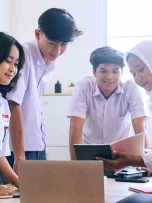 Memahami cara cek NISN online menjadi langkah penting agar proses pendaftaran perguruan tinggi berjalan lancar
