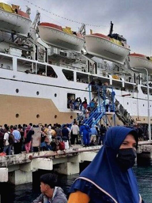 Mudik pakai kapal
