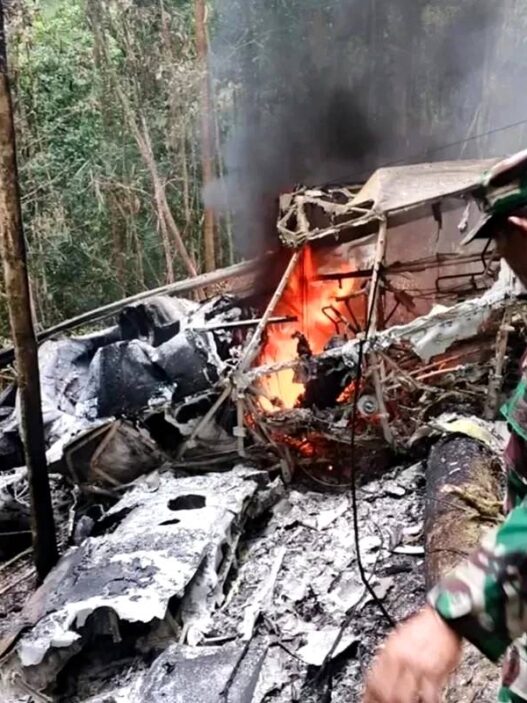Pesawat Pengangkut BBM Jatuh di Krayan Nunukan