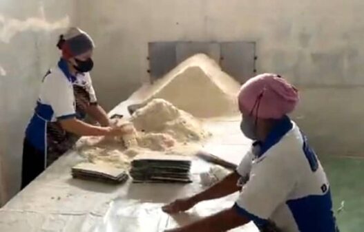 Produksi Kue Sagon Adimulyo Meningkat Sambut Ramadan