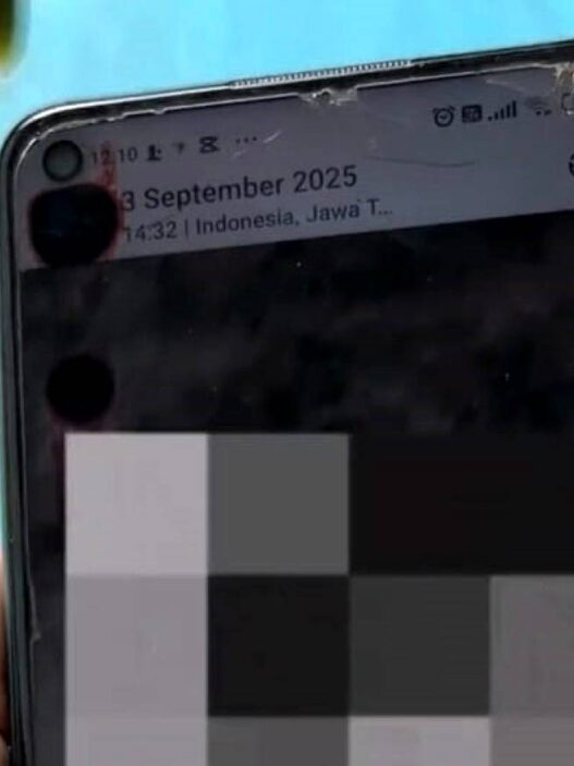 Rekaman Seorang Ibu Saat Mandi Viral