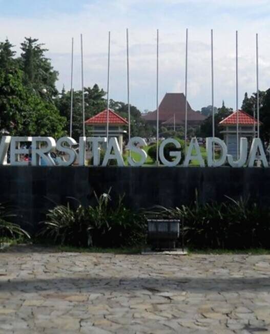 4 Jalur Masuk UGM