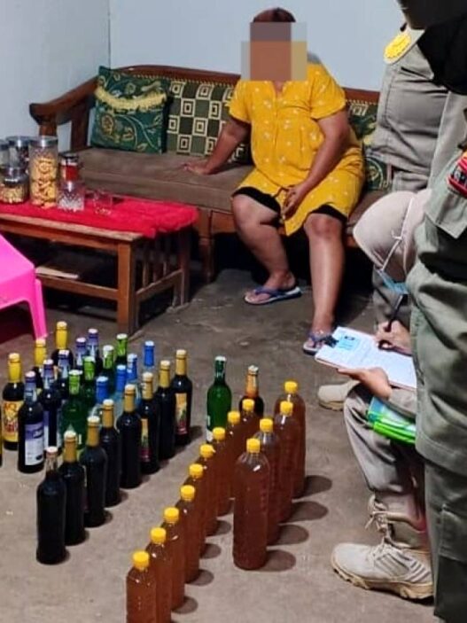 44 Botol Miras Berbagai Jenis Disita