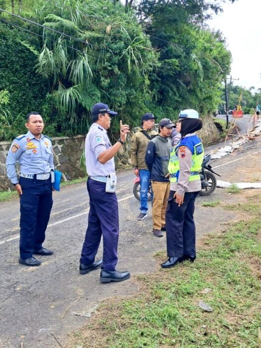 Banjarnegara Dieng Dialihkan Lewat Wanayasa