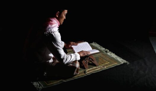 Inilah Amalan Itikaf Menjelang Akhir Ramadhan