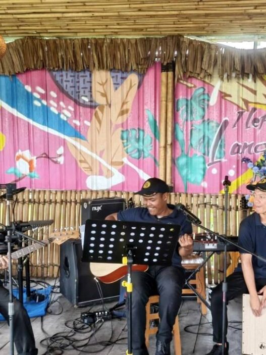Jadi Terapi Emosional dan Ruang Ekspresi