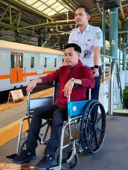 KAI Purwokerto Perkuat Layanan Inklusif untuk Penumpang Disabilitas